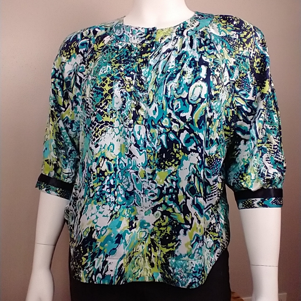 Christopher and Banks petite 3/4 sleeve top.